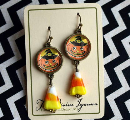 Retro Jack O Lantern in Hat Halloween Candy Corn Earrings