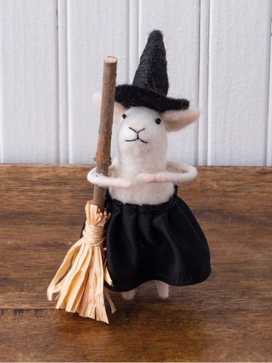 Witch Mouse Critter