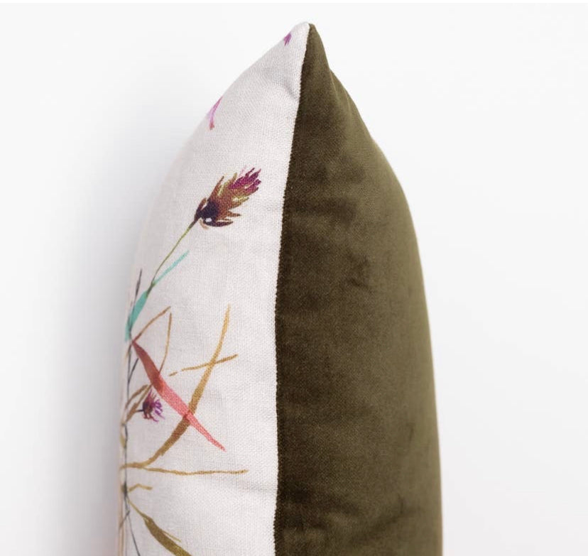 Pillow- Praying Mantis