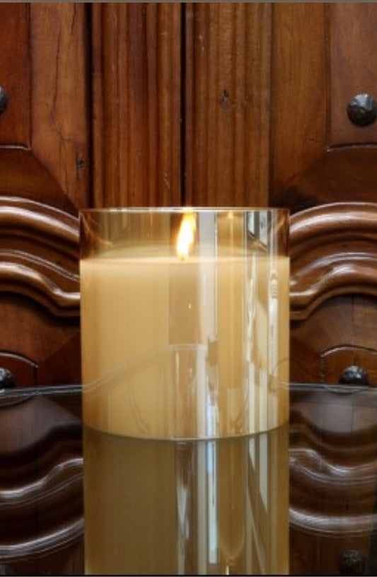 RADIANCE POURED CANDLE 6x6" CHAMPAGNE