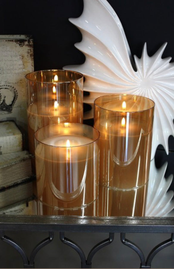 RADIANCE POURED CANDLE 6x7.8" CHAMPAGNE
