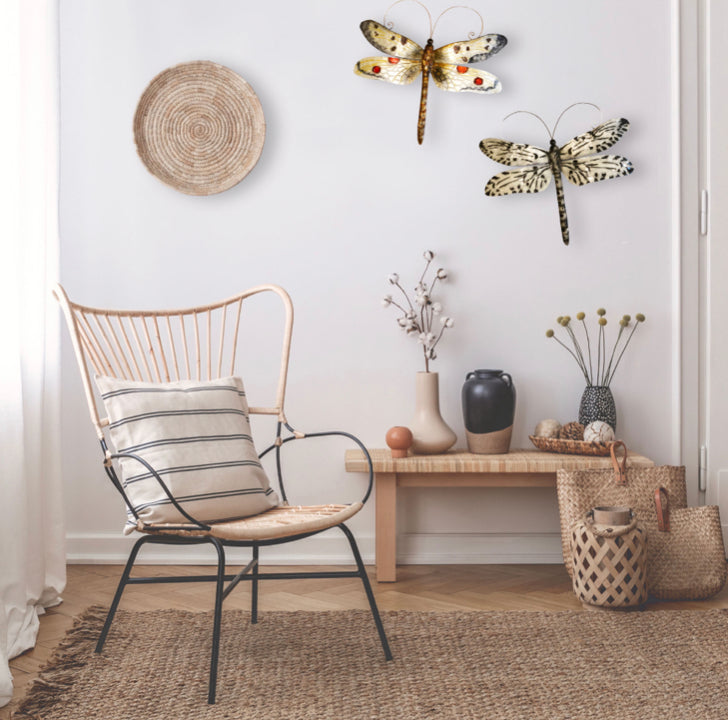 Dragonfly Wall Decor White And Red (#M4026)